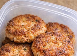 Low Carb 3-Ingredient Salmon Patties
