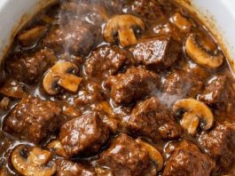 Slow Cooker 4-Ingredient Mushroom Beef Tips