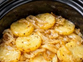 Slow Cooker Potato and Onion Bake