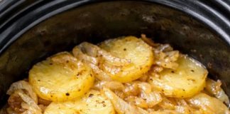 Slow Cooker Potato and Onion Bake