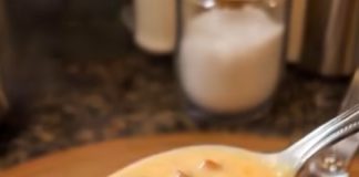 Crockpot Cheeseburger Soup