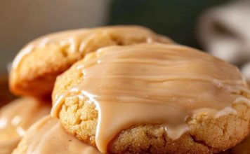 Maple Cookies with Maple Icing