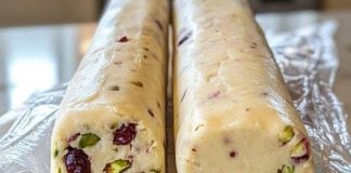 Cranberry Pistachio Shortbread Cookies