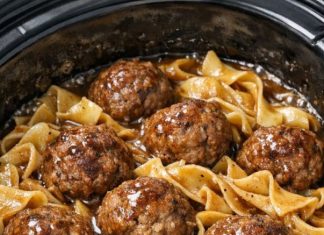 Amish Meatball Noodles