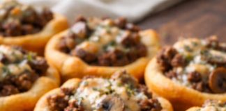 Beef and Mushroom Crescent Cups