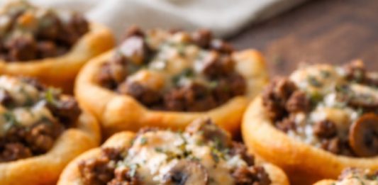 Beef and Mushroom Crescent Cups