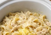 Slow Cooker Amish Chicken and Noodles