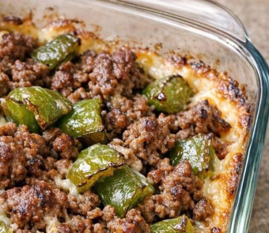 Oven-Baked 4-Ingredient Amish Beef and Bell Pepper Bake