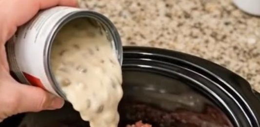 Creamy Mushroom Chicken Bake – A Simple Oven Dinner That’s Always a Hit