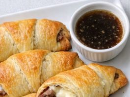 Oven Baked 4-Ingredient French Dip Crescent Pockets
