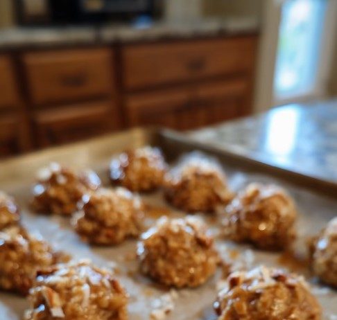 No-Bake Coconut Pecan Praline Cookies