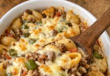 5-Ingredient Stuffed Pepper Pasta