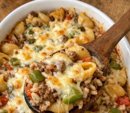 5-Ingredient Stuffed Pepper Pasta
