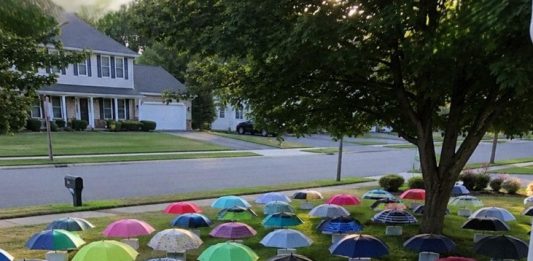 MY SON GAVE HIS UMBRELLA TO A PREGNANT WOMAN IN THE RAIN. WHAT HAPPENED NEXT CHANGED OUR LIVES FOREVER
