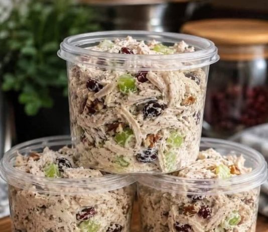 Cranberry and Pecan Chicken Salad