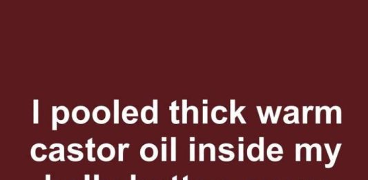 I pooled thick warm castor oil inside my belly button every night. 5 days later, this is what happened