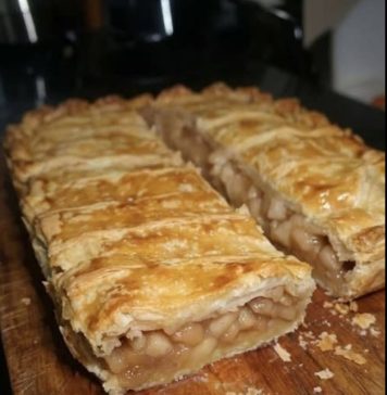 My Grandma’s Apple Strudel