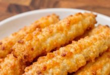 Southern 4-Ingredient Cheese Straws