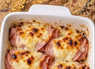 Low-Carb Ham and Cheese Egg Bakes