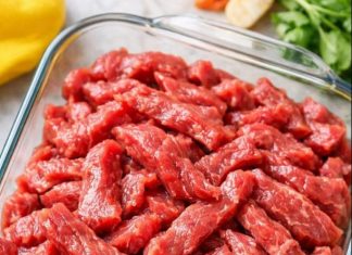 Throw raw beef strips in the glass casserole dish and 4 simple additions to get a meal so delicious your family will be begging for more!