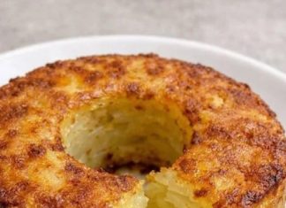 Oven-Baked 3-Ingredient Potato Ring Mold