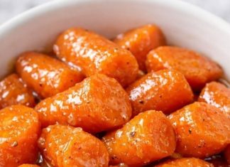 3-Ingredient Honey Glazed Carrots (The Southern Side Dish That Disappears First)