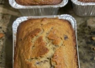 Easy Banana Bread (The Perfect Way to Use Overripe Bananas)
