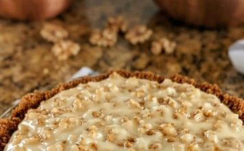 Walnut Cream Pie