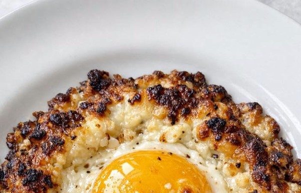 Breakfast Upgrade: Just 2 ingredients. My roommate cooks up this crispy morning dish before work and the caramelized edges are insanely good.