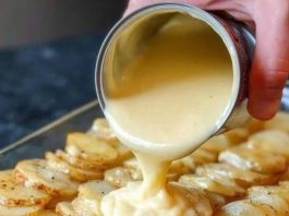 Cheesy Scalloped Potatoes (Creamy, Golden, and Irresistibly Good)