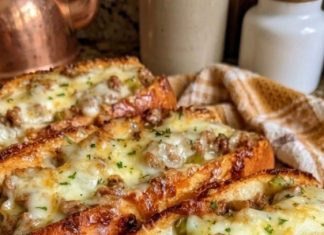 Cheesy Beef Hot Dog Buns
