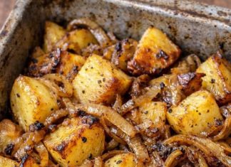 My Best Friend’s Mom Makes This for Every Sunday Supper, and the Smell Alone Is Incredible. A Simple 4-Ingredient Classic