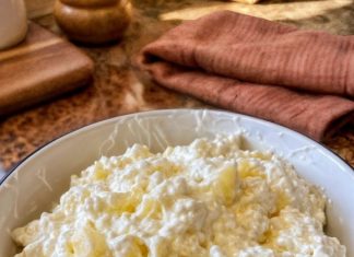 The Best Pineapple Fluff Recipe: A Light, Creamy Nostalgic Dessert