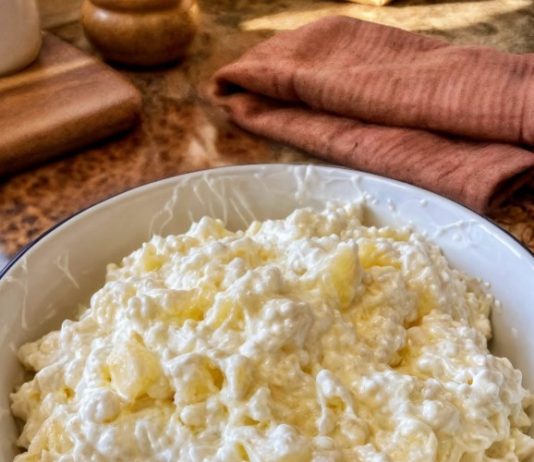 The Best Pineapple Fluff Recipe: A Light, Creamy Nostalgic Dessert