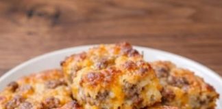 Southern 3-Ingredient Cheesy Sausage Squares