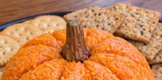 Low Carb 3-Ingredient Pumpkin Cheese Ball: An Easy Halloween Party Appetizer