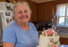 A Man’s Fiancée Asked His Grandmother to Make Her a Huge Wedding Cake, Then Refused to Pay for It – So His Sister Prepared a Wedding Gift She’ll Never Forget
