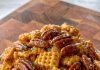 Praline Crunch: Easy Caramelized Pecan Cereal Snack