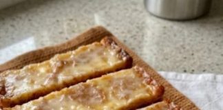 Lebkuchen Bars: A Soft, Spiced German-Inspired Holiday Treat